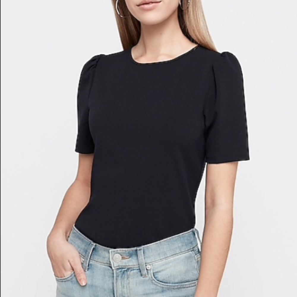 Express Crew Neck Puffed sleeve blouse/tee NWOT